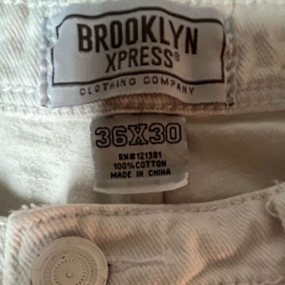 Brooklyn Express White Distroyed Distressed Jeans Size 36x30 Mens - Picture 11 of 12